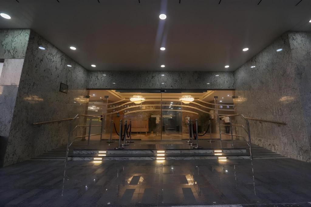 Alazmi Hotel Dubái Exterior foto